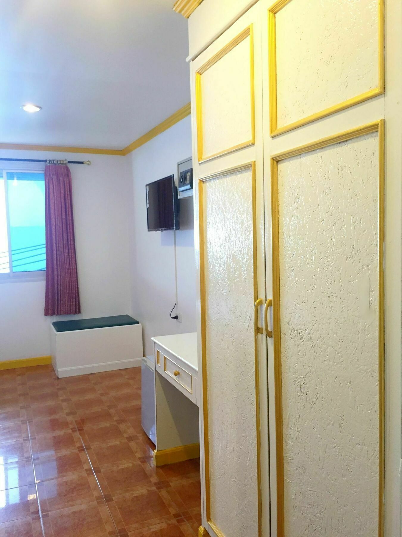 Phi Phi K House Hotel Bagian luar foto